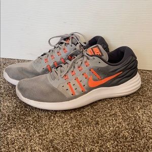 Nike Lunarstelos